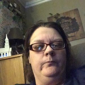 Meet your Posher, Joy